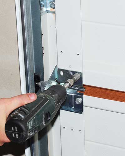 Chelsea garage door repair